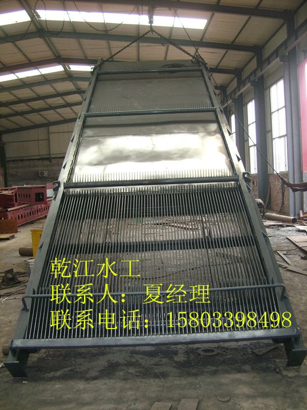 HQN型回转式清污机